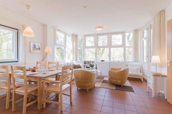Ferienhaus für 6 Personen, mit Balkon und Terrasse in Ahrenshoop - 4