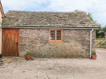Lodge for 2 People in Herefordshire, West Midlands, Photo 1