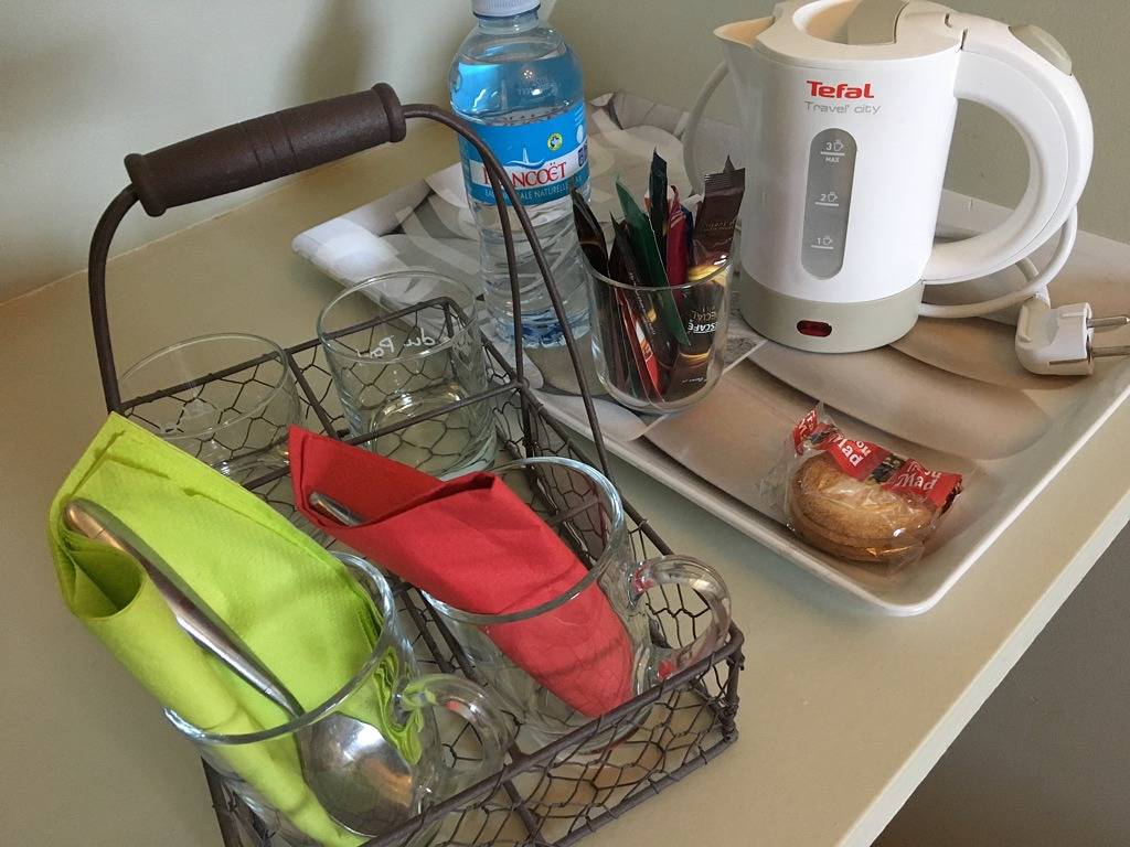 Les Chambres d'hôtes du Vieux Logis - Chambre comble de rêves in Saint-Briac-sur-Mer, Région de Saint-Malo