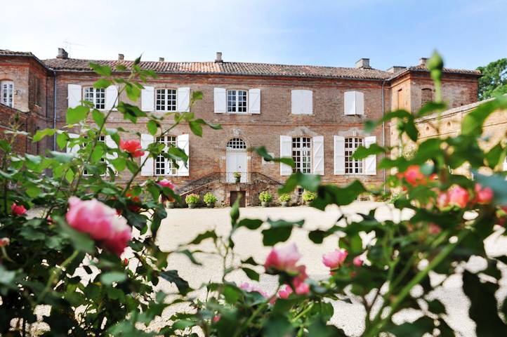 Cottage pour 2 personnes, avec jardin et piscine à Varennes (Haute-Garonne)