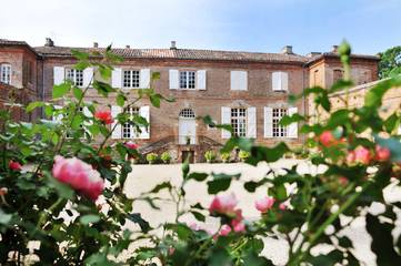 Chambre d’hôte pour 2 personnes, avec jardin et piscine dans Haute-Garonne