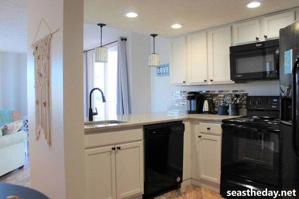 Ganze Wohnung, Ocean view, 1Br, 2Ba Condo, St. Regis #1214, Topsail, Nc in North Topsail Beach, Camp Lejeune