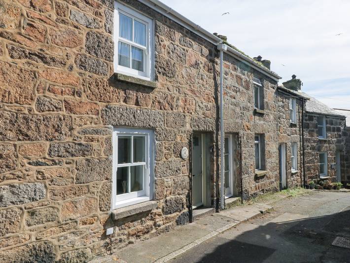 Cottage for 5 people in Mousehole