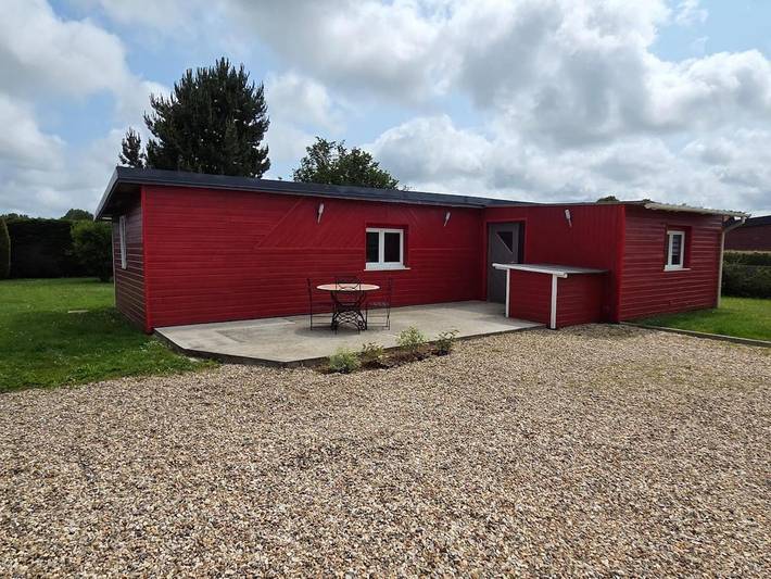 Location de vacances pour 3 personnes, avec jardin et terrasse, animaux acceptés à Saint-Riquier-ès-Plains