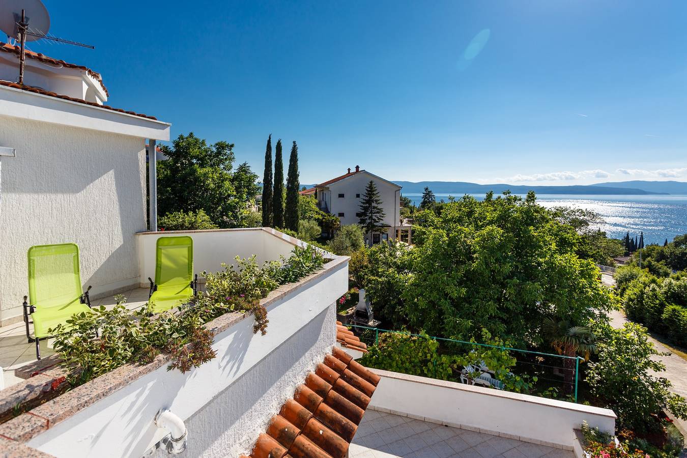 Appartamento vacanze a Njivice a partire da 125€ a notte