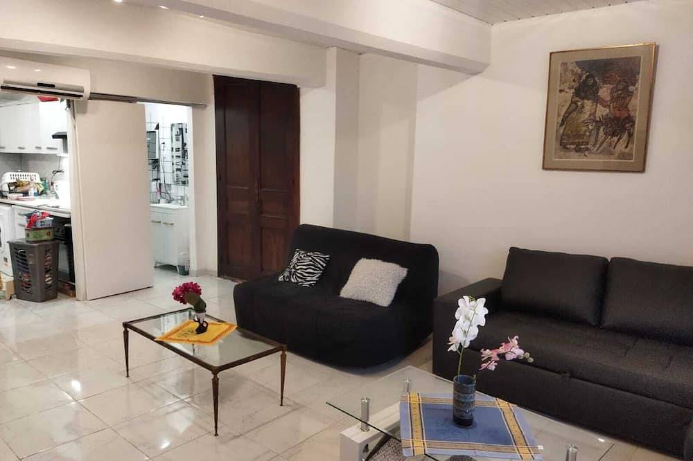 Apartamento entero, Superb, quiet, comfortable studio 15 minutes' walk from Croisette in Cannes, Region de Cannes