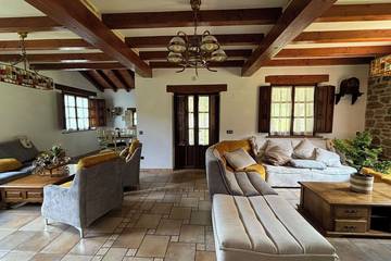 Casa Rural Con Piscina para 8 Personas en Dima, Cordillera Cantábrica, Foto 2