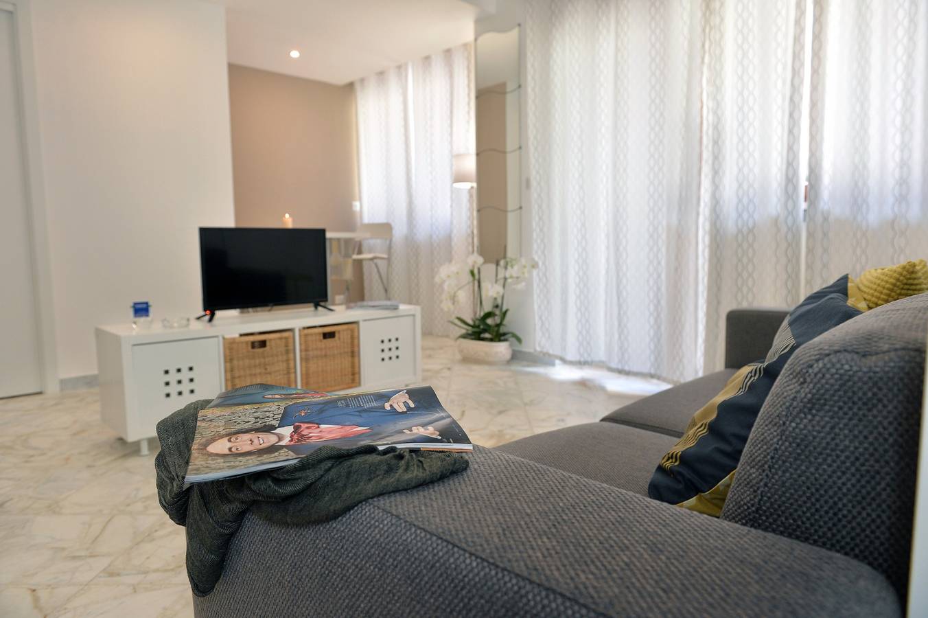 Estudio entero, Elegante Estudio con Balcón Vista al Mar en Maiori - 30 m² in Maiori, Costa Amalfitana