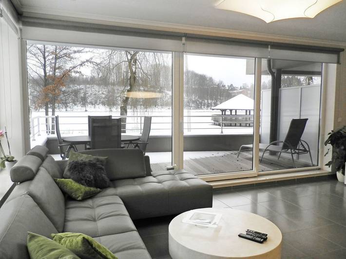Gîte pour 4 personnes, avec jardin et vue sur le lac, animaux acceptés à Vielsalm