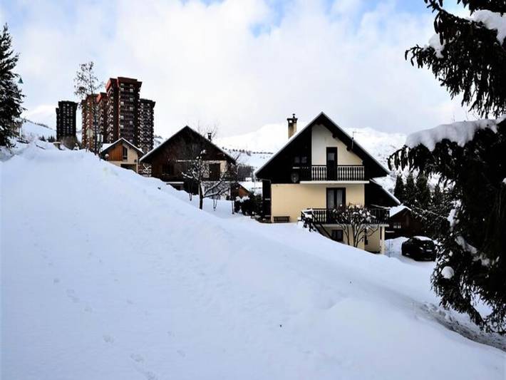 Chalet pour 12 personnes, avec balcon, adapté aux familles dans Le Corbier - 2