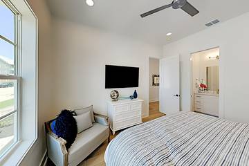 Vacation Home for 12 Guests in Port Aransas, Mustang Island, Picture 1