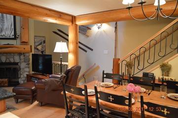 Glamping for 8 Guests in Whistler, Whistler Blackcomb, Picture 4