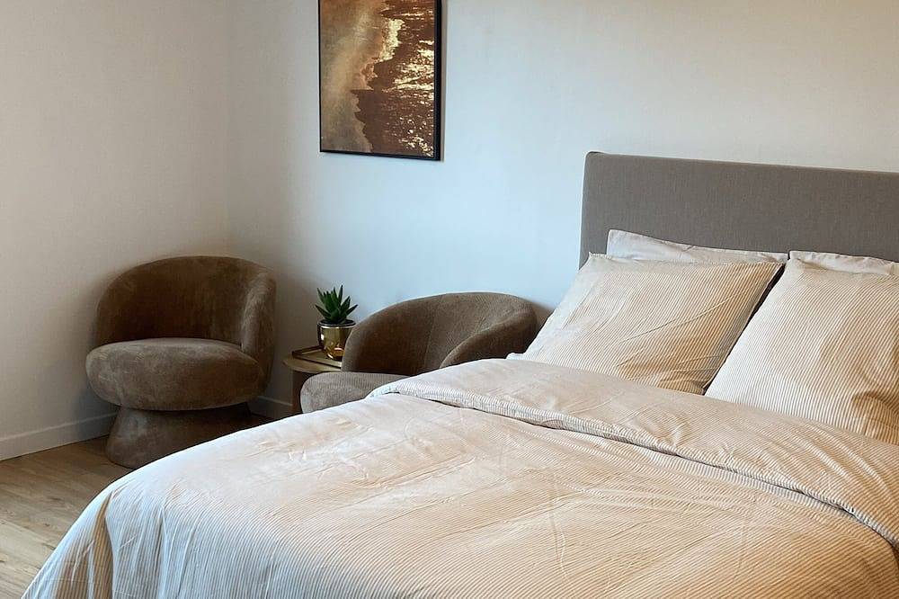 Entire apartment, Magnifique studio cooconing avec parking in Marcq-en-Barœul, Lille region