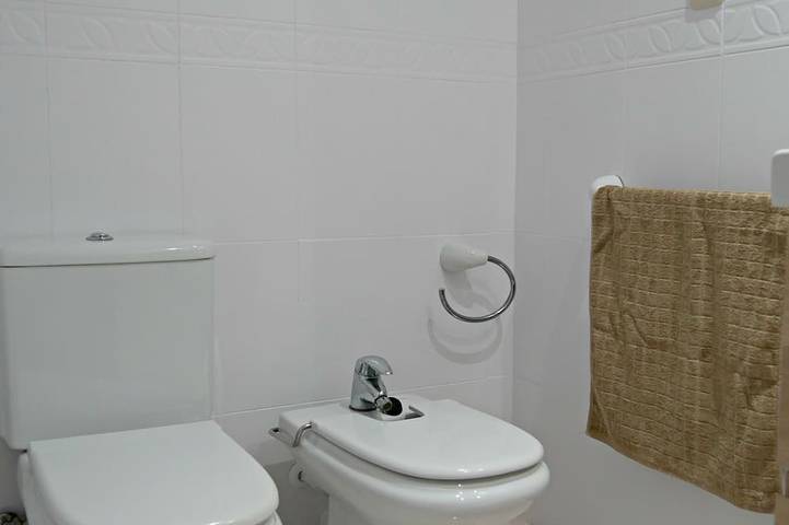 Entire apartment, Large apartment. Front line beach, private parking, bicycles in Peñiscola, Costa del Azahar
