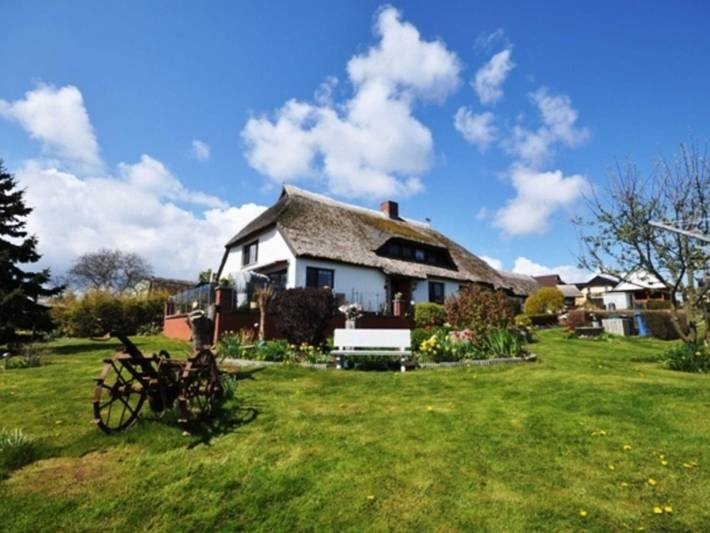 Ferienwohnung für 2 Personen, mit Garten und Terrasse in Middelhagen - 2