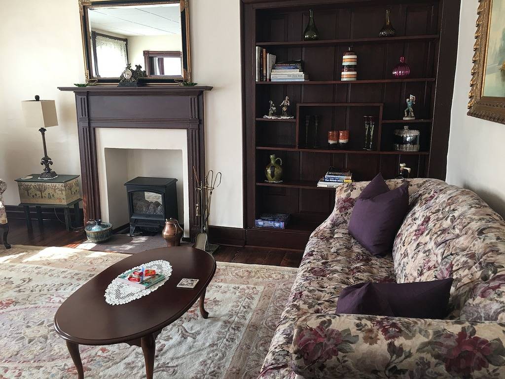 Ganze Wohnung, Zweiter Stock im historischen Gettysburg-Haus in Gettysburg, Adams County (PA)