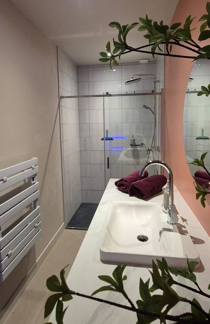 Ganze Wohnung, Ferienwohnung für 4 Personen mit Sauna in Martel, Lot