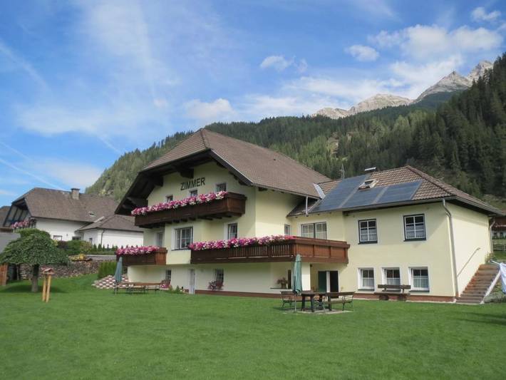 Ferienwohnung für 5 Personen, mit Ausblick in Zederhaus
