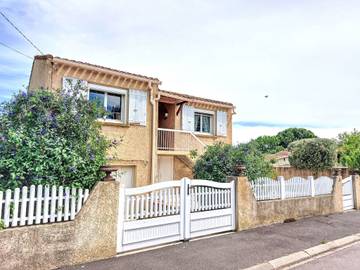 Gîte pour 6 personnes, avec jardin et terrasse, animaux acceptés à Coursan