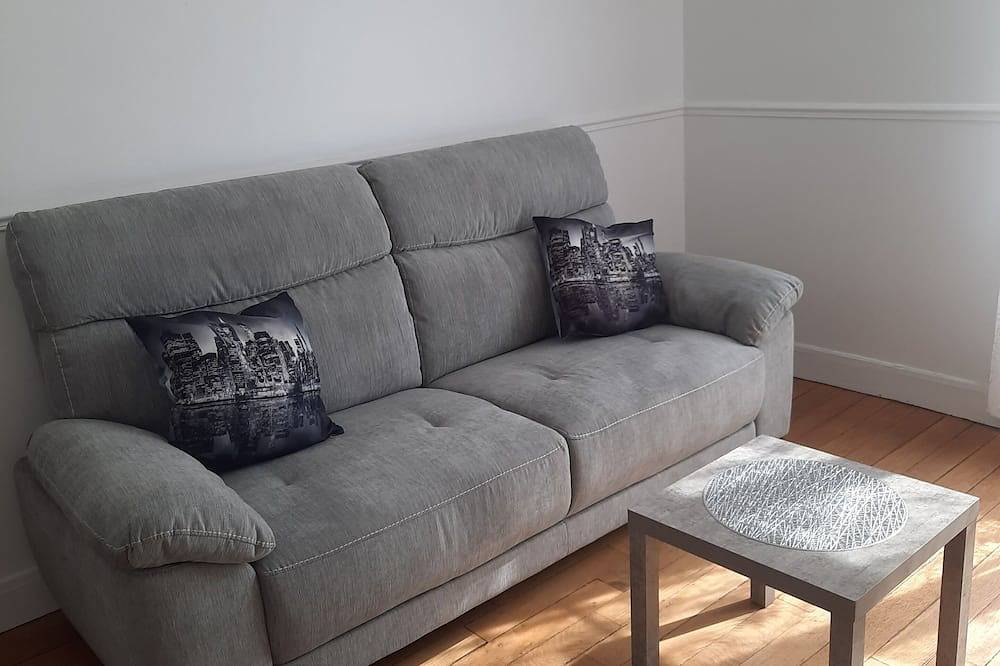 Appartement entier, T2 Deuil la barre a 15 minutes des Jo in Deuil-la-Barre, Val-d'Oise