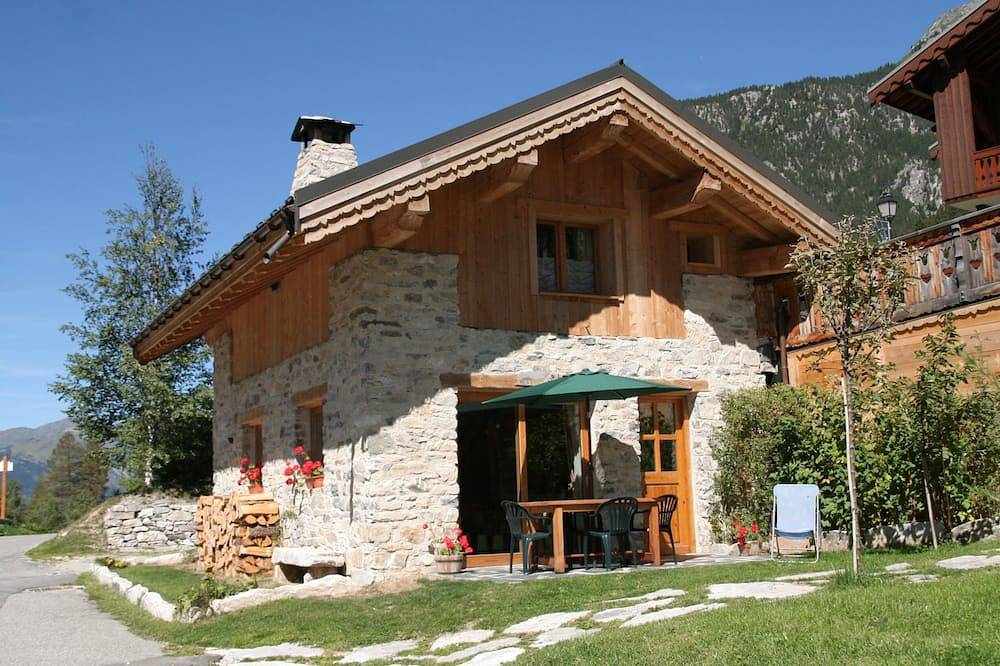 Savoyard Chalet located in a village in Pralognan-la-Vanoise, Vanoise National Park