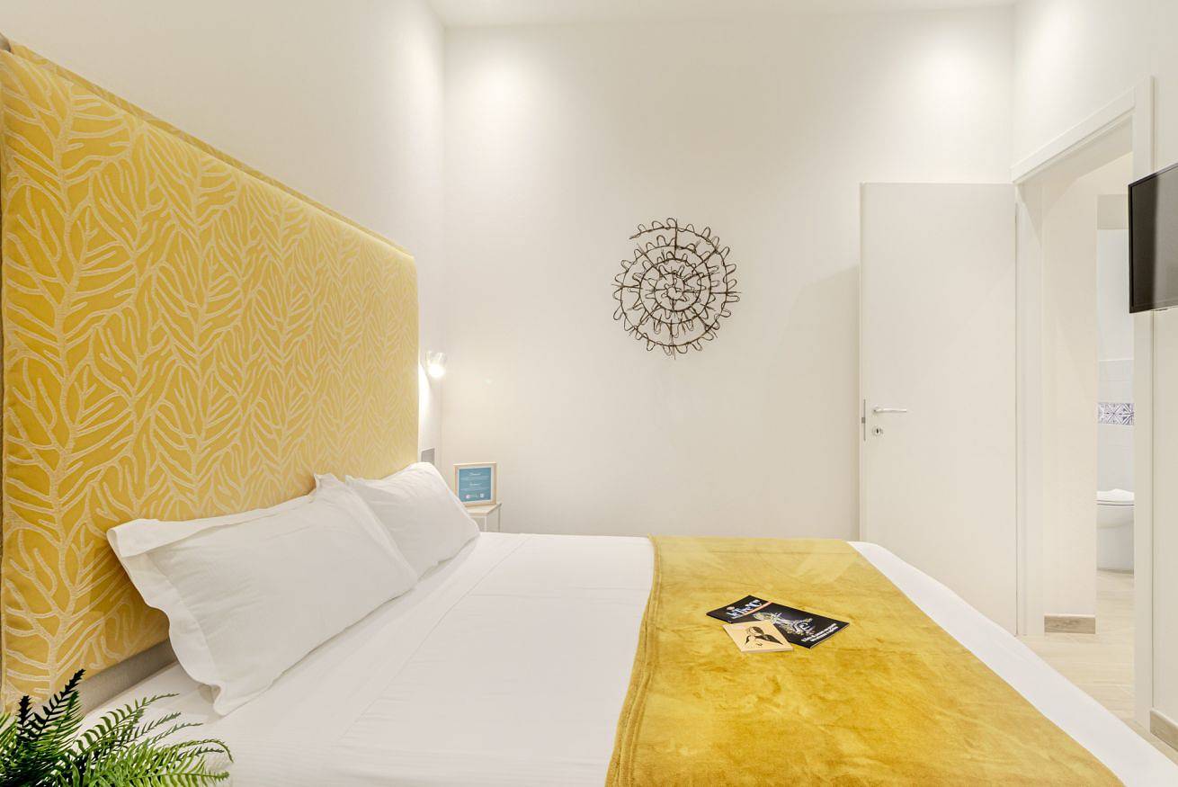 Artis Rooms - Suite Yellow in Villanova (Sardinia), Cagliari