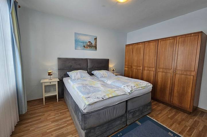 Agriturismo für 9 Personen, mit Garten in Uplengen - 4