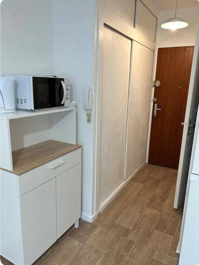 Appartement entier, Studio en face de la mairie de Beaumont in Beaumont (Puy-de-Dôme), Parc naturel régional des Volcans d'Auvergne