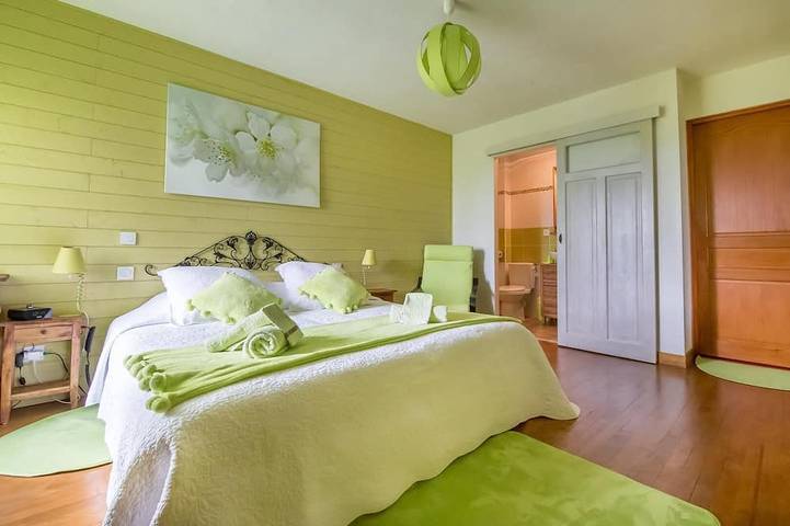 L'Écoline 5-Star Vacation Rental in Saint-Pierre-de-Bressieux, Isère