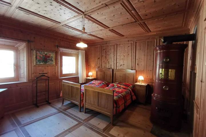 Unique 5-bedroom house in Lavin for your getaway in Lavin, Unterengadin