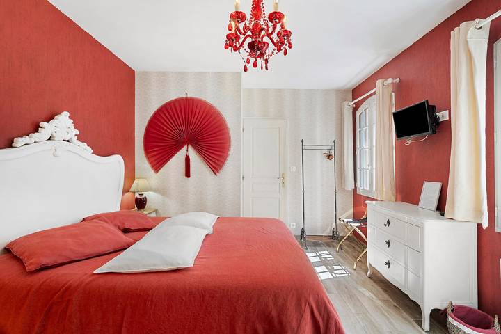 Location de vacances pour 2 personnes, avec Jacuzzi et Jardin en Dordogne