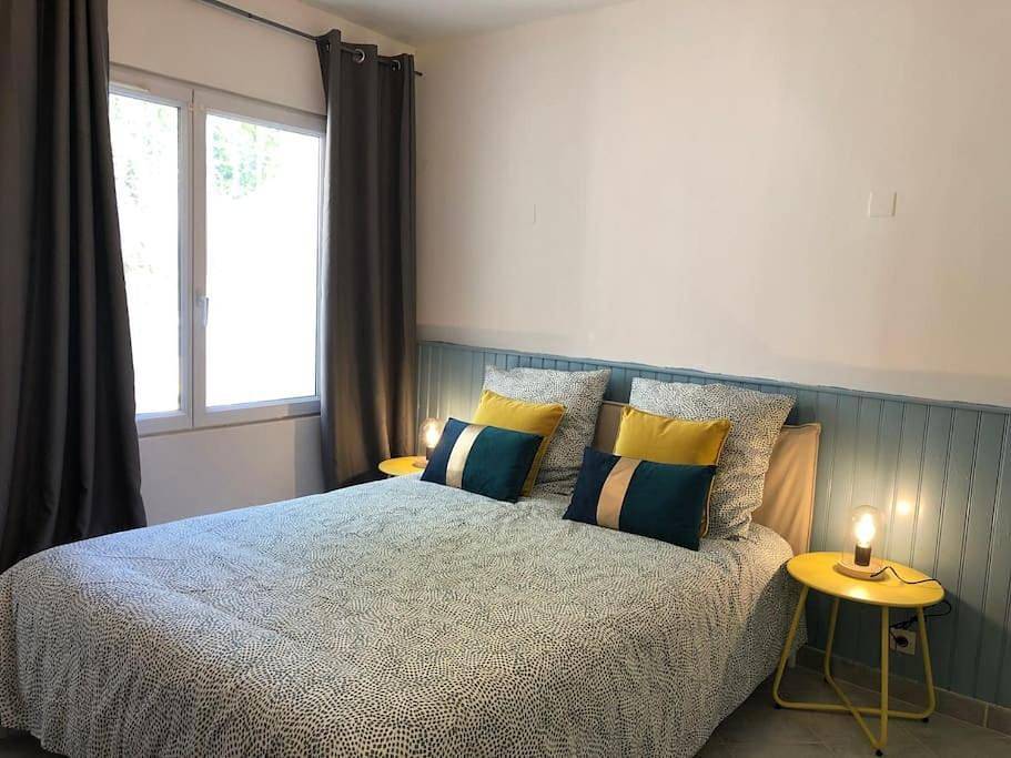 Appartement entier, Cosy studio design with modern bathroom in Vauréal (Val-d'Oise), Val-d'Oise