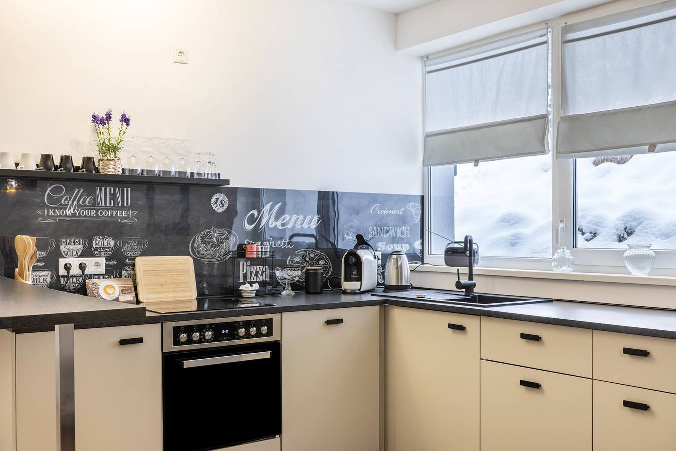 Ganze Wohnung, Apartment 'Ambiente 2' mit privater Terrasse und Wlan in Naumburg (Hessen), Hessisches Bergland