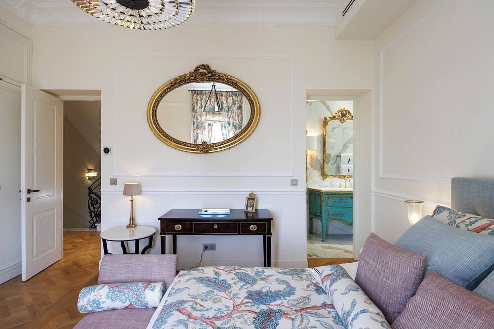 Stunning 10 bedroom Villa/ Historical Manor High-end Exquisite Luxury Interiors in Beaulieu-sur-Mer, Nice region