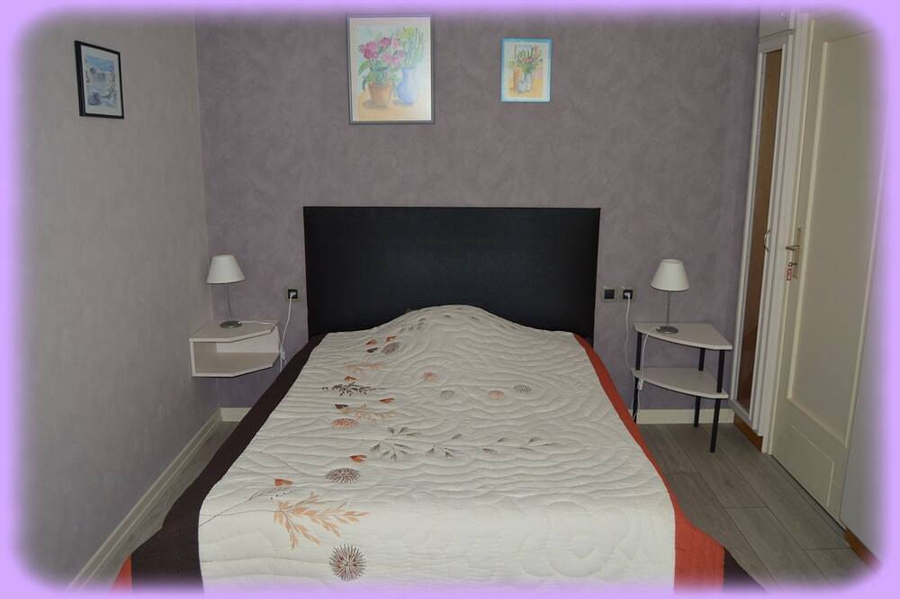 Appartement entier, Rez De Chaussee Plain Pied Dans Maison- Proprietaires Au 1Er Etage in Haegen, Région de Saverne