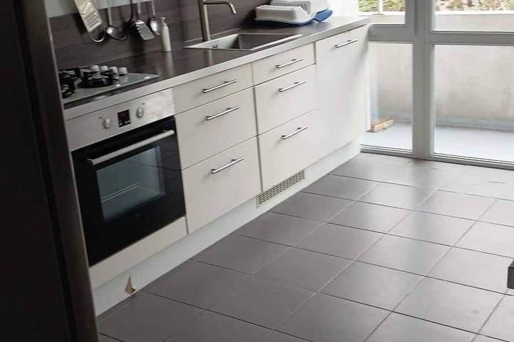 Entire apartment, Your apartment near downtown Bordeaux in Le Bouscat, Bordeaux region