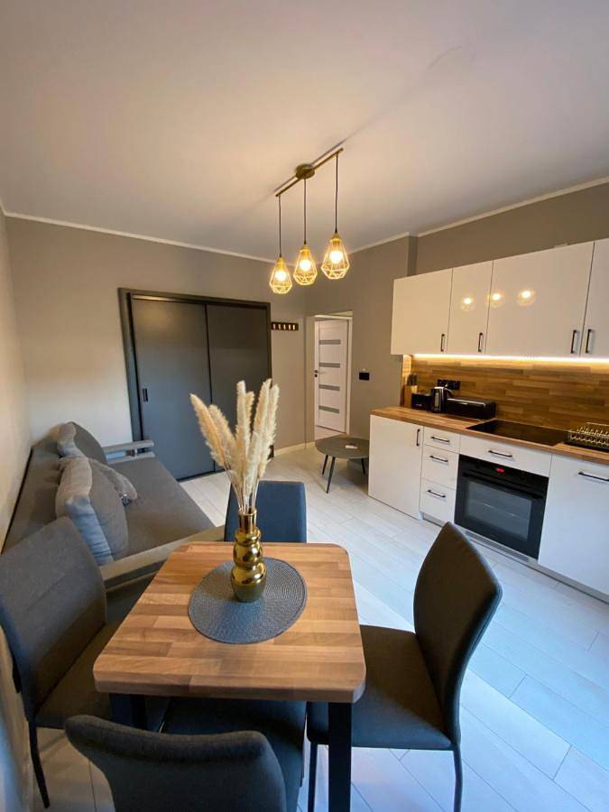Ferienwohnung für 8 Personen, mit Balkon - 1