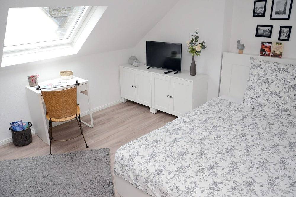 Ganze Wohnung, Neue Ferienwohnung in der historischen Altstadt in der Fußgängerzone. in Dillenburg, Naturpark Lahn-Dill-Bergland