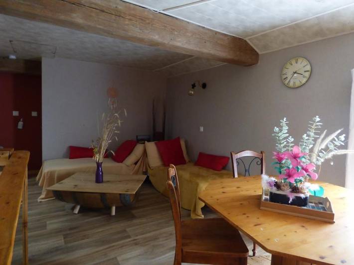 Gîte pour 2 personnes, avec jardin, adapté aux familles à La Roche-sur-Yon - 3