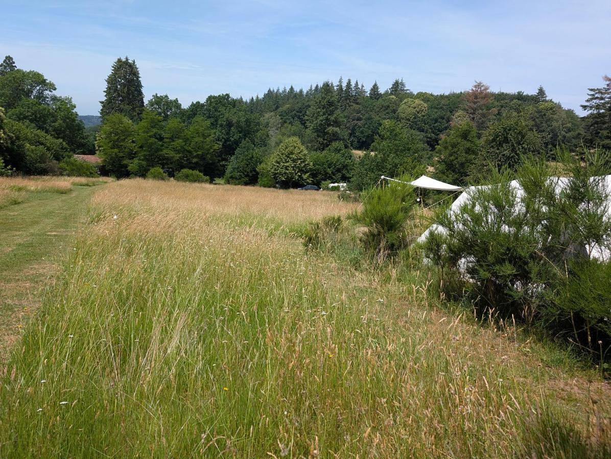Séjour nature en tente équipée in Soubrebost, Parc Naturel Régional de Millevaches en Limousin