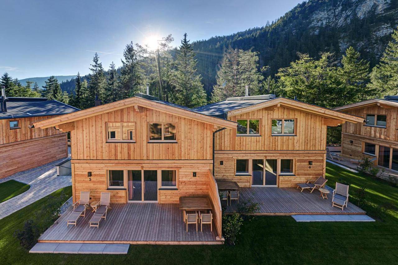 Zugspitz Lodge in Ehrwald, Ammergauer Alpen (Österreich)