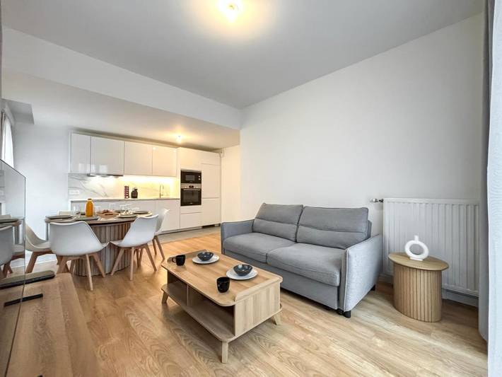 Gîte pour 6 personnes, avec terrasse et jardin dans La Plaine Saint-Denis - 3