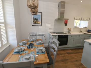 Cottage for 5 People in Swansea region, Photo 3