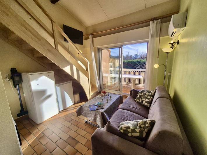 Gîte pour 4 personnes, avec terrasse et piscine, animaux acceptés dans Port Cogolin - 3