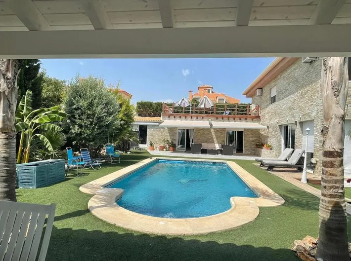 Ferienwohnung für 2 Personen, mit Garten und Ausblick sowie Pool - 1
