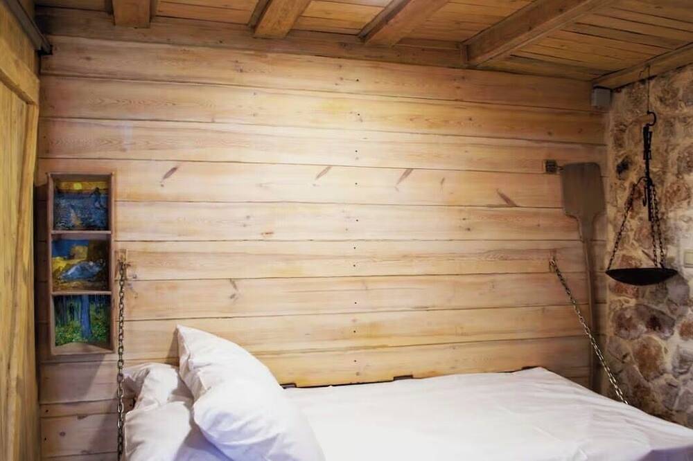 Agios Ioannis Stone Cottage & Private Heated Pool​ in Korinthia