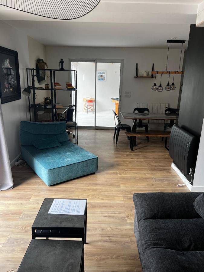 Location de vacances pour 8 personnes, avec jardin et piscine à Saint-Aignan-Grandlieu - 3