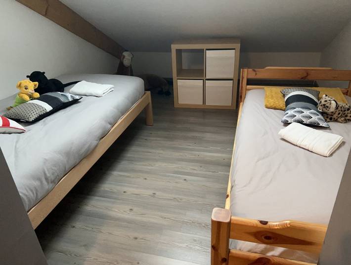 Location de vacances pour 4 personnes, avec jardin à Les Rousses - 2