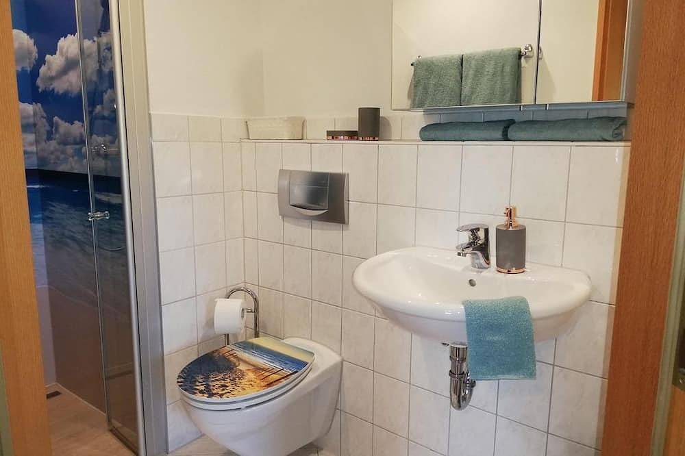 Ganze Wohnung, Brandstatt, Ferienappartement - Appartement/Fewo, Dusche, Wc, 1 Wohn-Schlafraum in Seeg, Bayerisch Schwaben