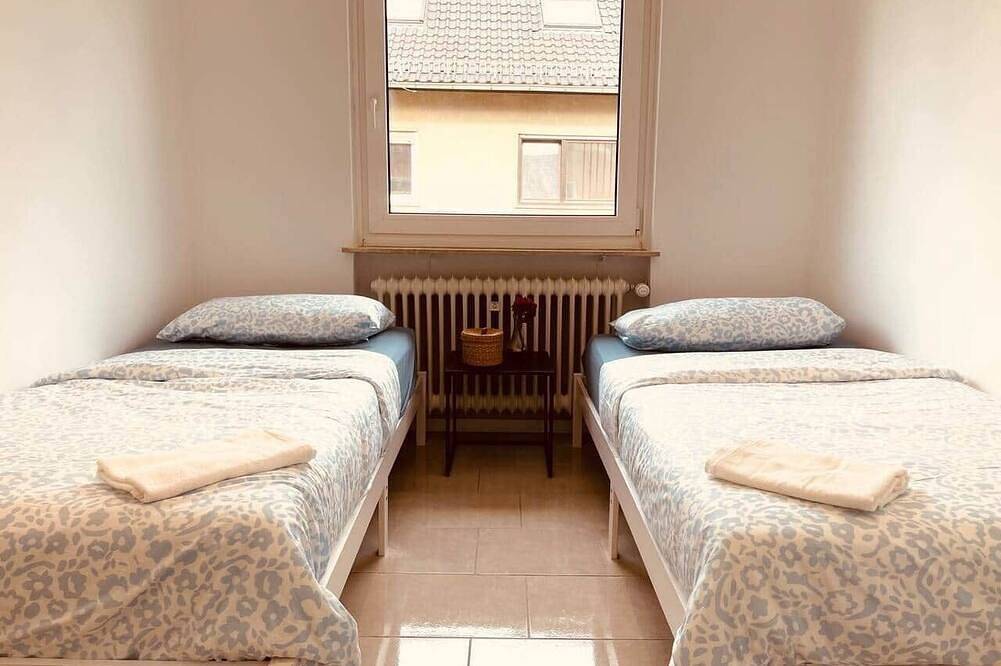 Ganze Wohnung, Odw homes - Große Wohnung mit vier Schlafzimmern in Weinheim, Kurpfalz